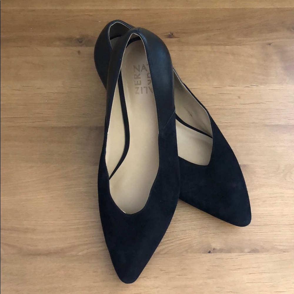 Naturalizer Brand Black Suede/Leather Flat-10W